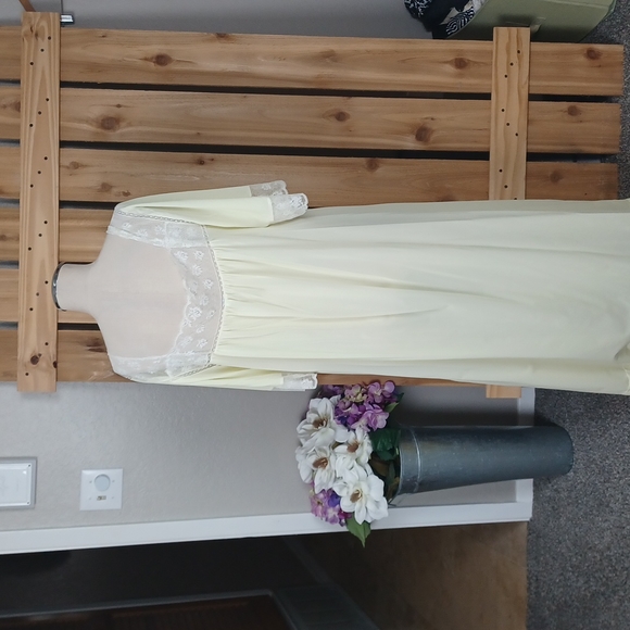 Vintage Fischer Heavenly Nightgown - Picture 7 of 11